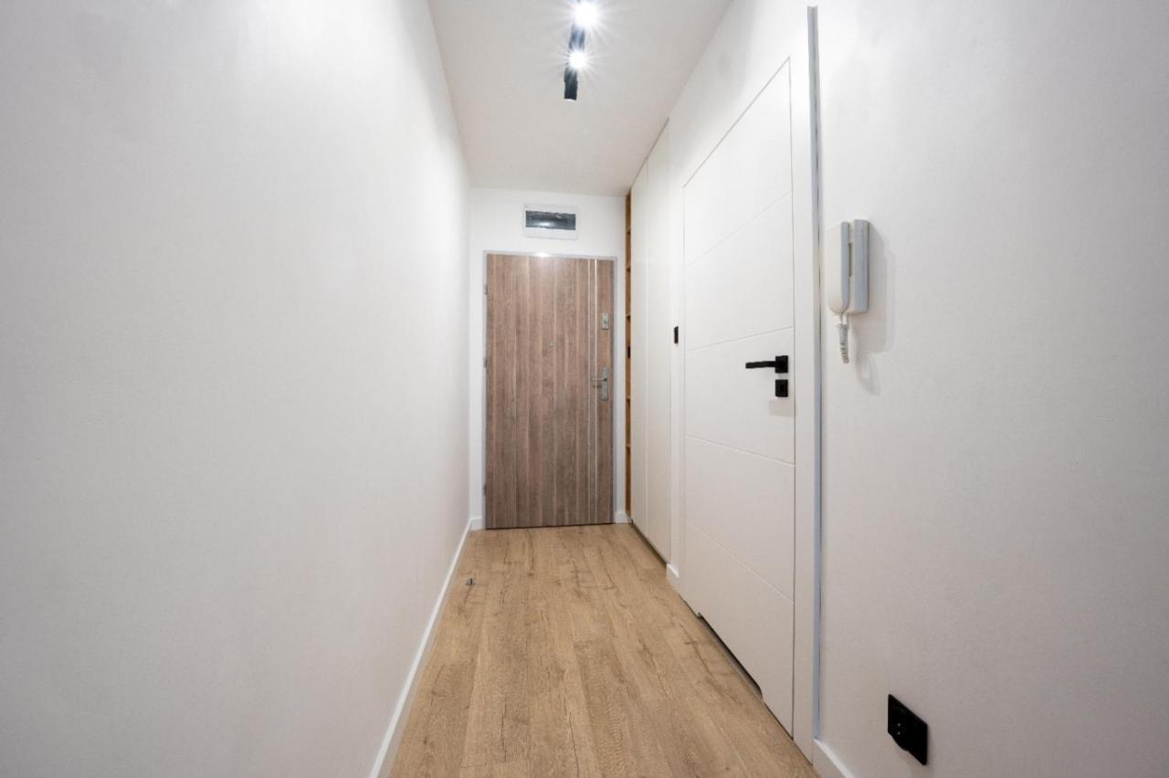 Rodzinne Apartamenty Bardzo Blisko Plazy Реваль Екстер'єр фото