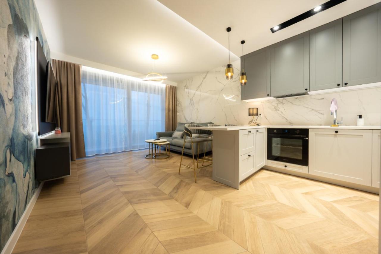 Rodzinne Apartamenty Bardzo Blisko Plazy Реваль Екстер'єр фото