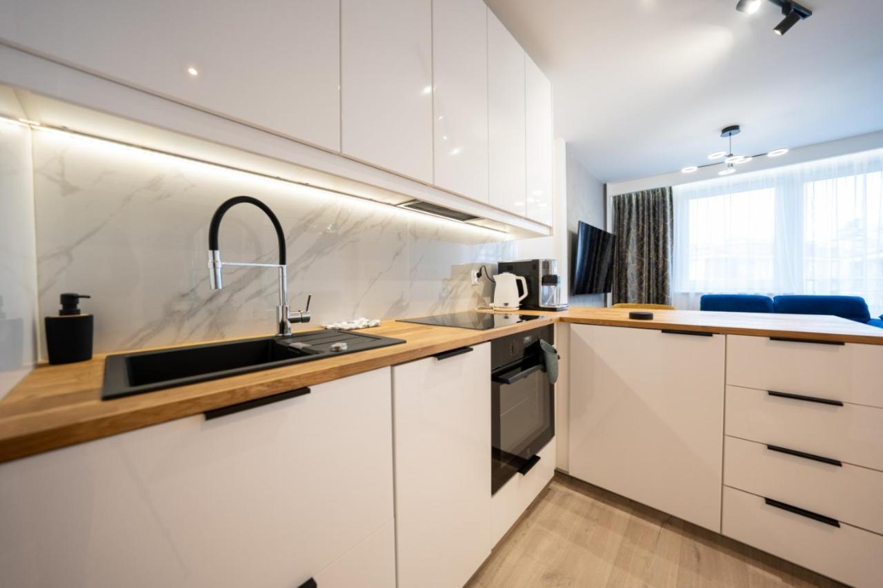 Rodzinne Apartamenty Bardzo Blisko Plazy Реваль Екстер'єр фото