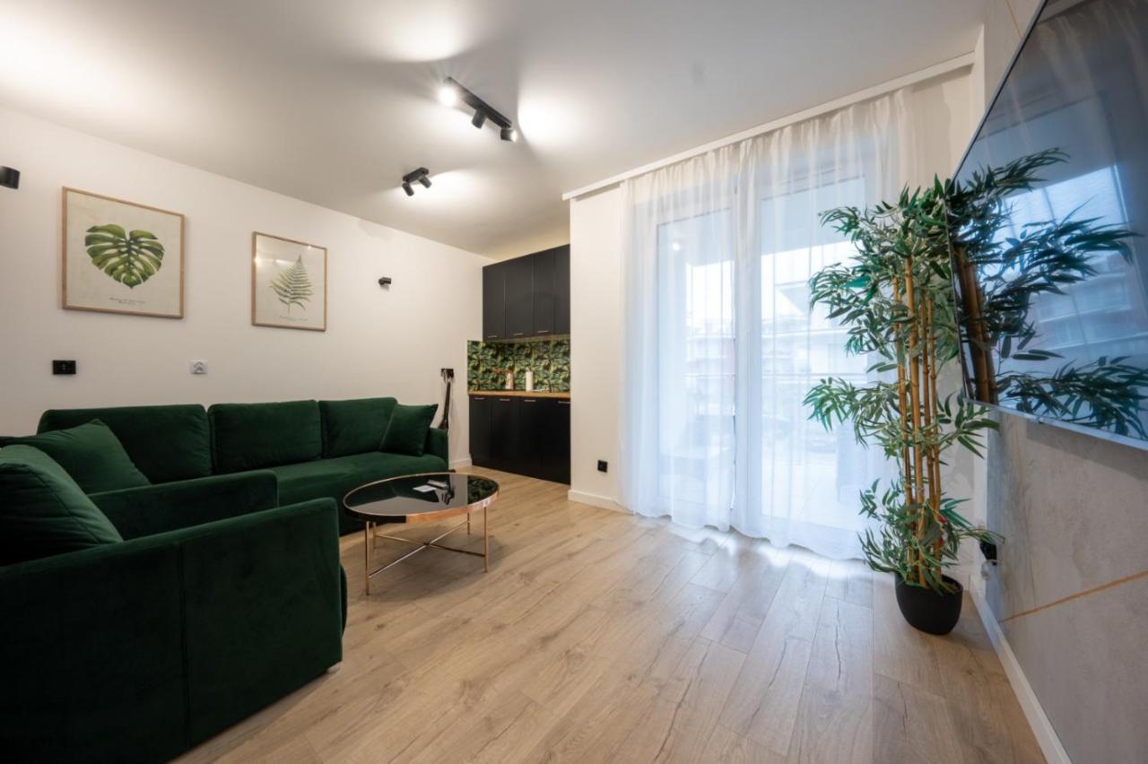 Rodzinne Apartamenty Bardzo Blisko Plazy Реваль Екстер'єр фото